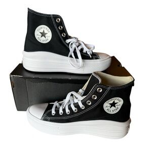 NEW Converse Chuck Taylor shoes Size 9 Women’s All Star Moves Platform High-Tops